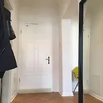 Tolle Designer Wohnung In Der Suedvorstadt